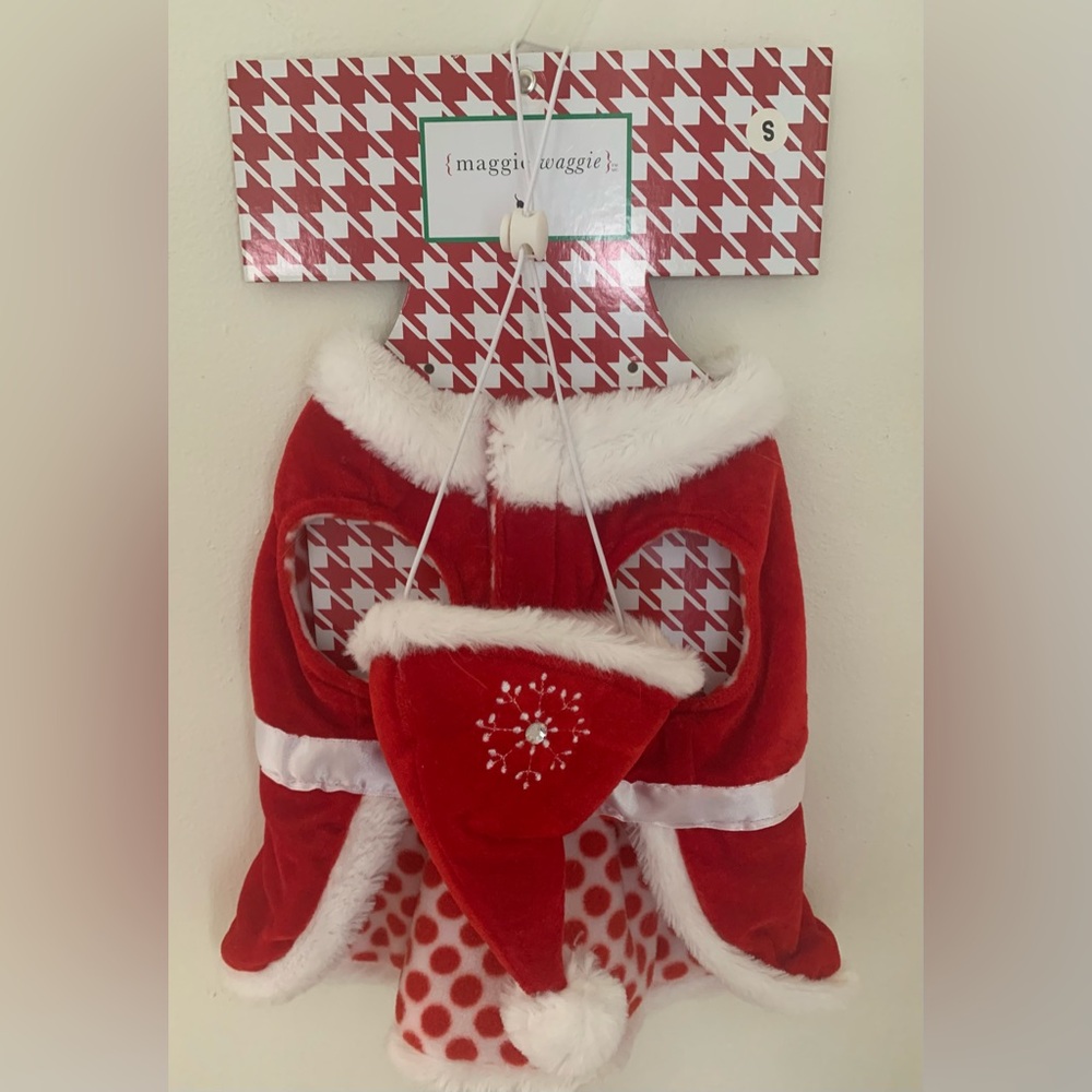 Dog Red and White Pet Christmas Outfit